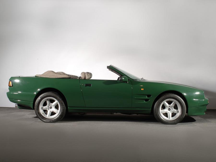  Aston Martin Virage Volante 1992 года  (фото 2 из 18)